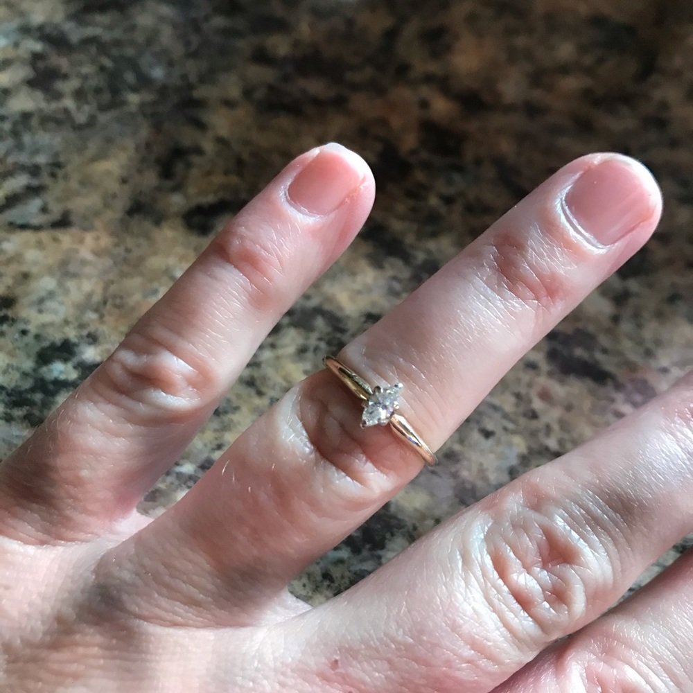 14k Real Marquise Diamond Ring. Size 5. TCW .20.